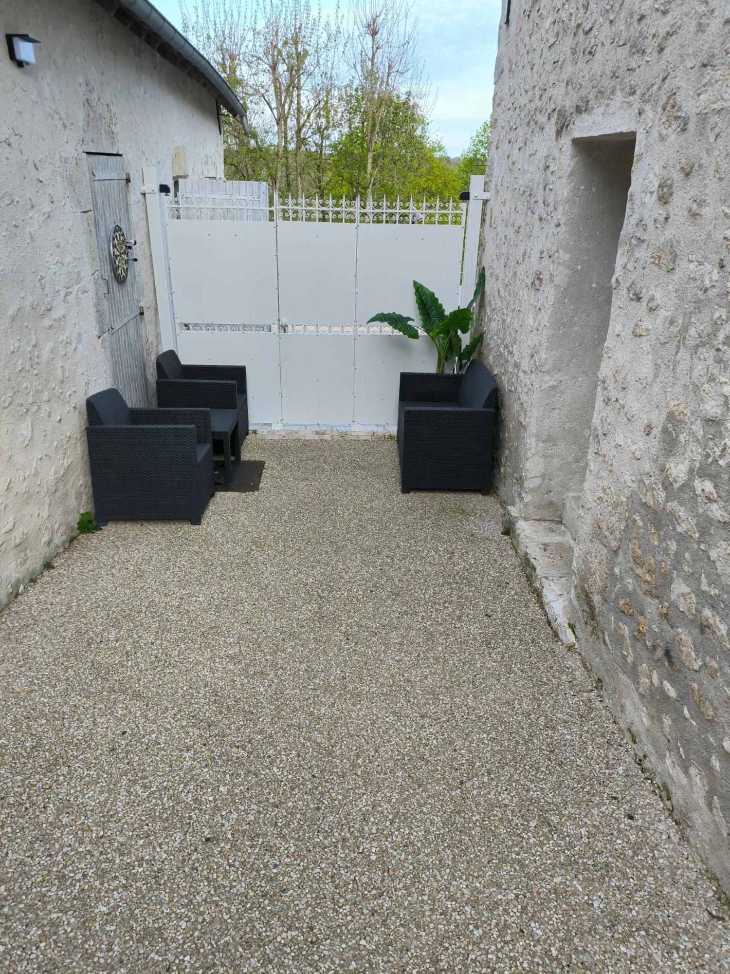 La P'Tite Maison Coulanges Luaran gambar